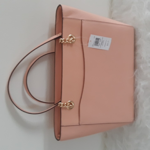 Coach Cammie Chain Tote. NWT'S - Picture 2 of 8